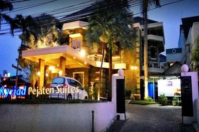 Tabebuya Resto & Resort