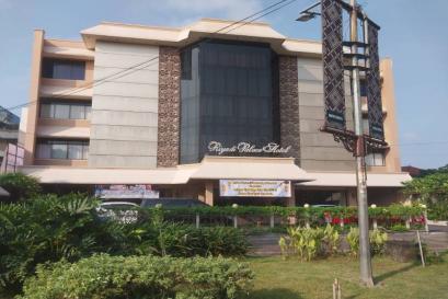 Tabebuya Resto & Resort