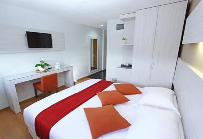 Tabebuya Resto & Resort