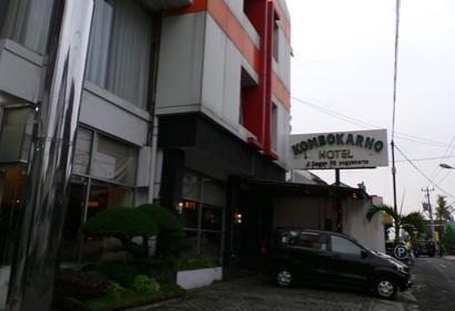 Tabebuya Resto & Resort