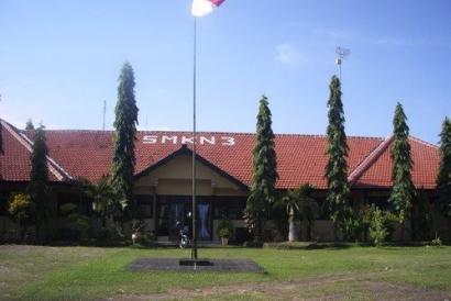 Tabebuya Resto & Resort